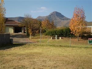 704 m² Land available in Clarens