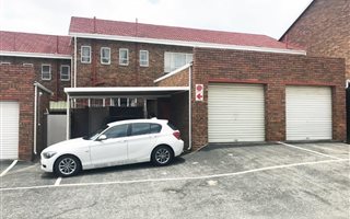 3 Bedroom Townhouse in Haddon
