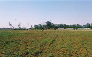 2.3 ha Land available in Westonaria