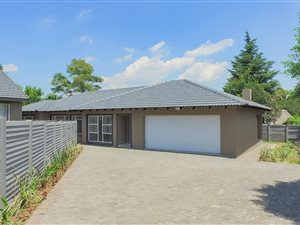 4 Bed House in Brackendowns