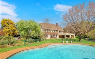 4 Bedroom House in Birdhaven