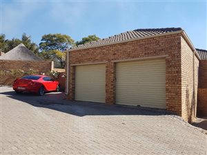 3 Bed Townhouse in Amorosa