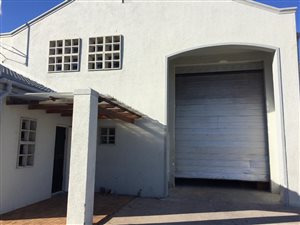 249 m² Industrial space in Airport Industria