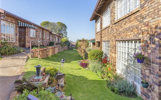 2 Bedroom Apartment in Bryanston