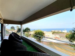 4 Bed House in La Mercy