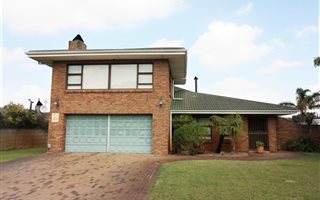 3 Bedroom House in Rouxville