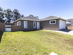 3 Bed House in Gonubie