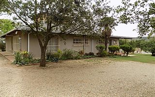 4.1 ha Farm in Boschkop