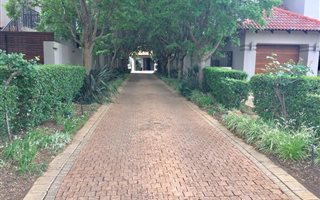 5 Bedroom House in Pecanwood