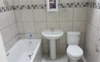 1 Bedroom House in Primrose Hill