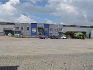 4000 m² Industrial space in Chloorkop