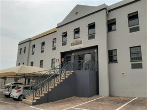 750 m² Commercial space in Ferndale