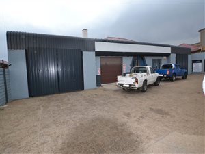 700 m² Industrial space in Primrose