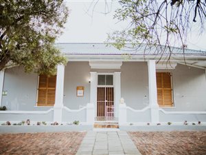 9 Bed House in Graaff Reinet