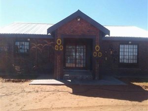 246.3 ha Land available in Kuruman