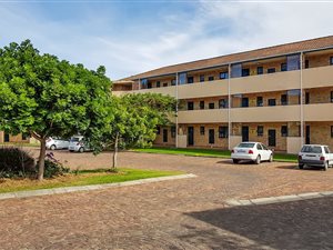 2 Bed Apartment in Grahamstown Central