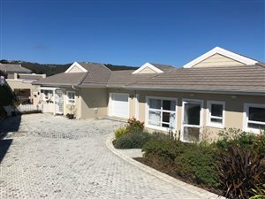 1 Bed House in Hunters Estate