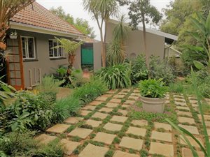 3 Bed House in Hennopspark