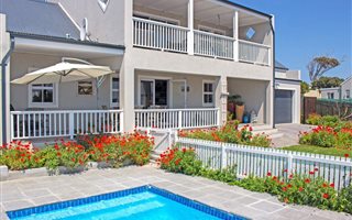 4 Bedroom House in Imhoffs Gift
