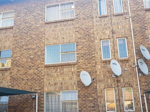 2 Bed Apartment in Auckland Park