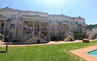 3 Bedroom Apartment in Kanoniers Park
