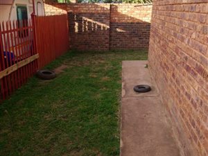 2 Bed Townhouse in Lydenburg
