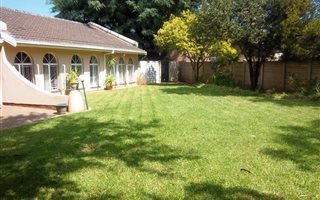 3 Bedroom House in Fichardtpark
