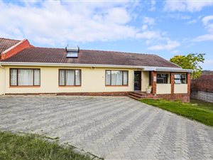 3 Bedroom House in Nahoon Valley