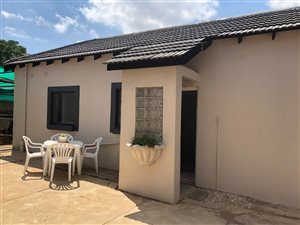 1 Bedroom Garden Cottage in Horison