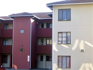 2 Bed Apartment in Brackenham