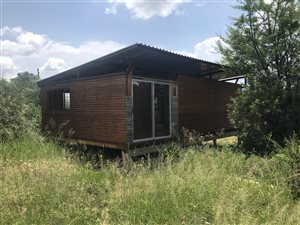 Farm in Kameelfontein and surrounds