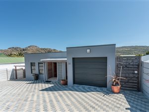 3 Bed House in Welcome Glen
