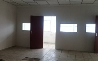135 m² Office Space in Congella