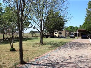 8 Bed House in Deneysville