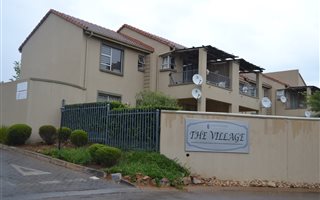 2 Bedroom Apartment in Leeuwenhof Estate