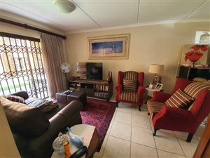 2 Bed Simplex in Willow Park Manor