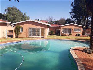 3 Bed House in Brackenhurst
