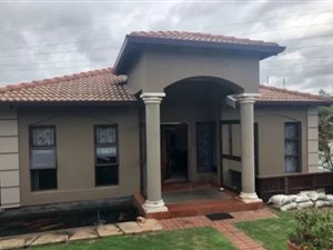 6 Bed House in Forest Haven