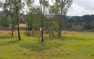 8810 m² Land available in Mooikloof Heights