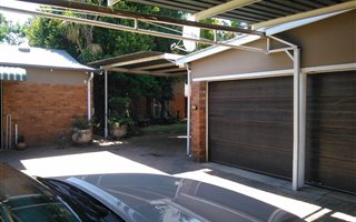 4 Bedroom House in Rietfontein