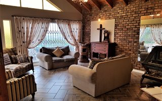 4 Bedroom House in Monument