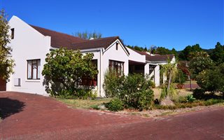 3 Bedroom House in Paarl