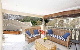 3 Bedroom Apartment in Hyde Park