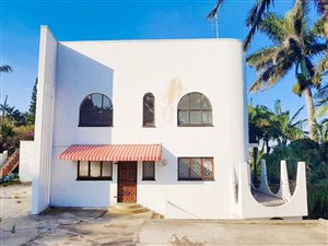 2 Bedroom Flat in Stanger Heights