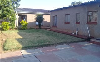 3 Bedroom House in Temba