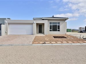 3 Bed House in Sandown