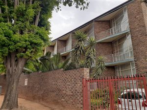 2.5 Bed Apartment in Alberton