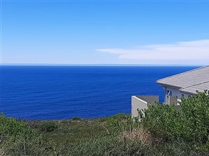 980 m² Land available in Village On Sea