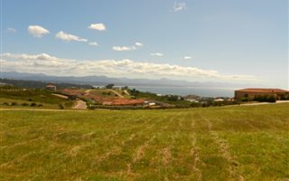 1080 m² Land available in Whale Rock Heights