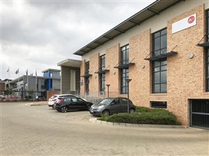 277 m² Commercial space in Glen Marais